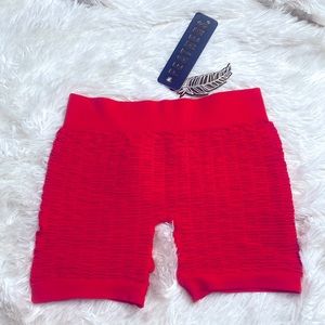 Feathers Red Stretchy Biker Shorts Size Small / Medium